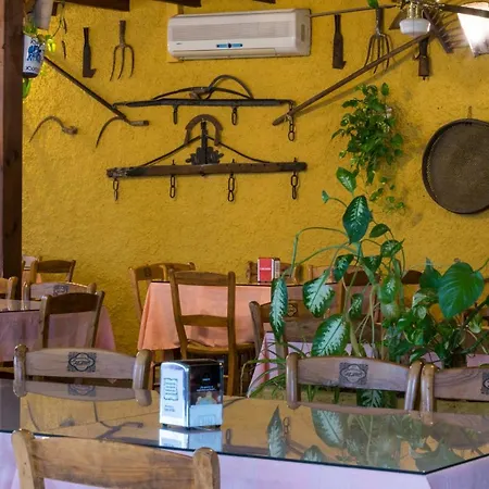 Hotal Rural A Ka La Sole Pensión *